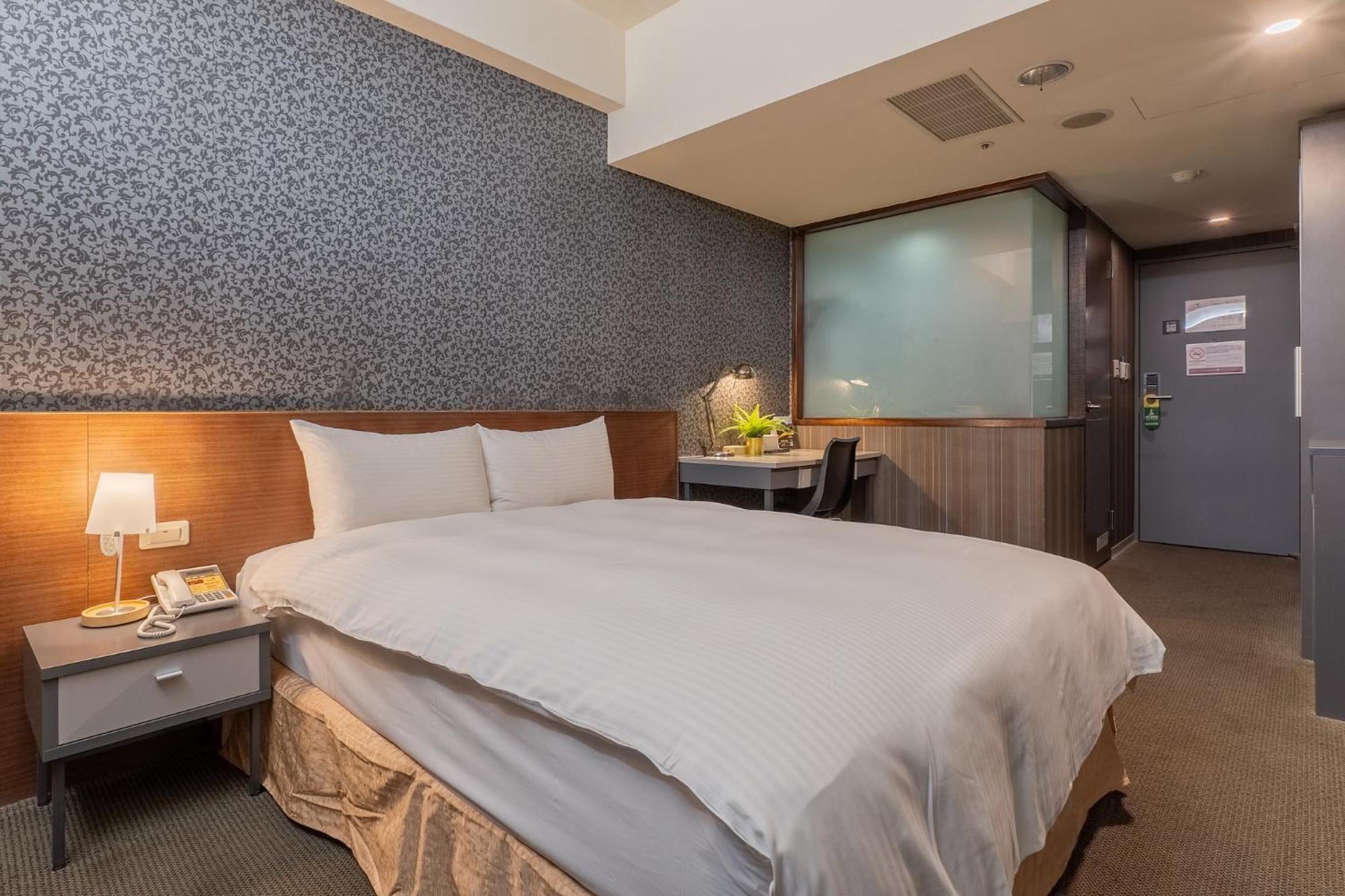The Galerie Hotel Đài Trung Ngoại thất bức ảnh
