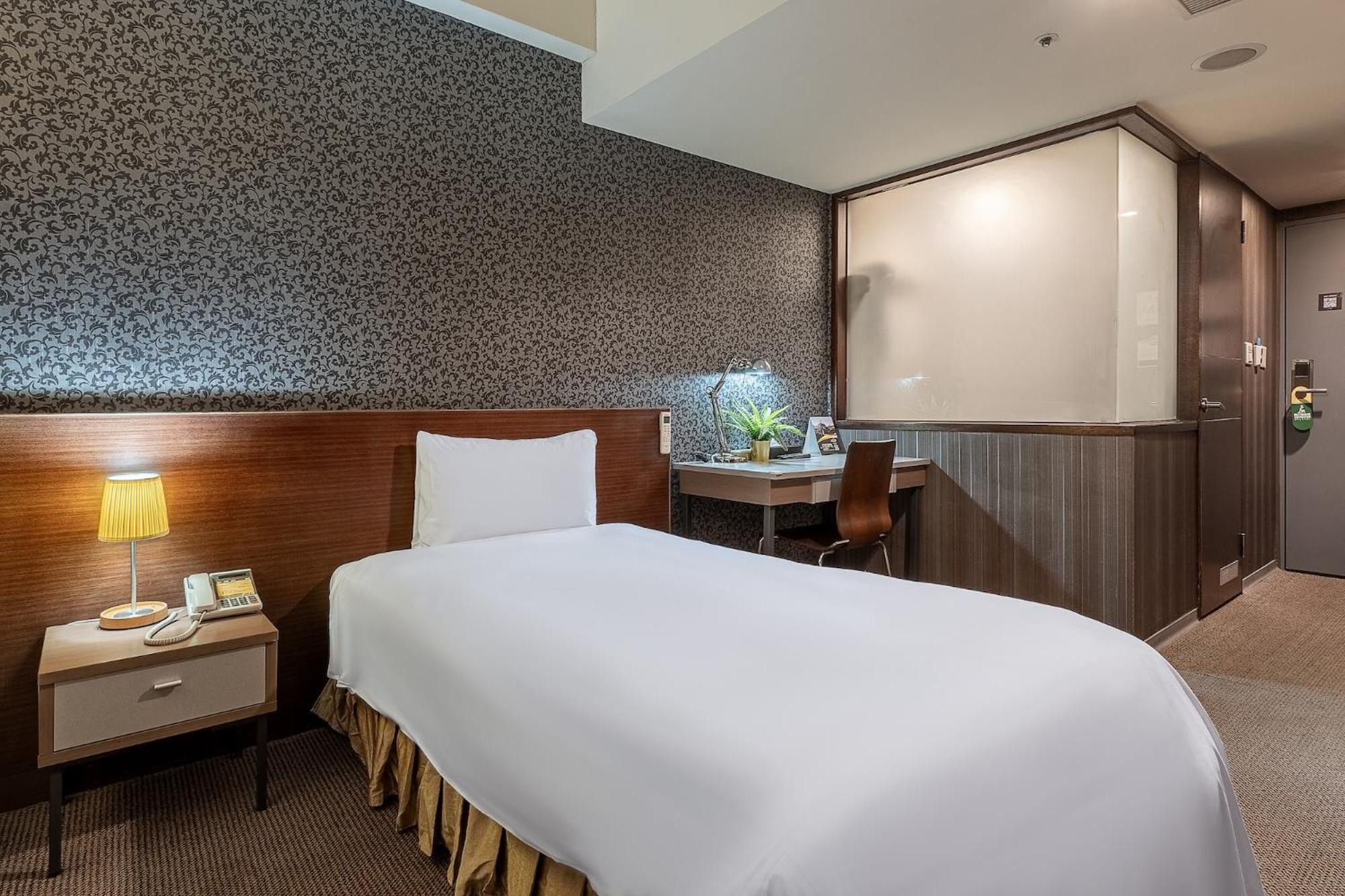 The Galerie Hotel Đài Trung Ngoại thất bức ảnh