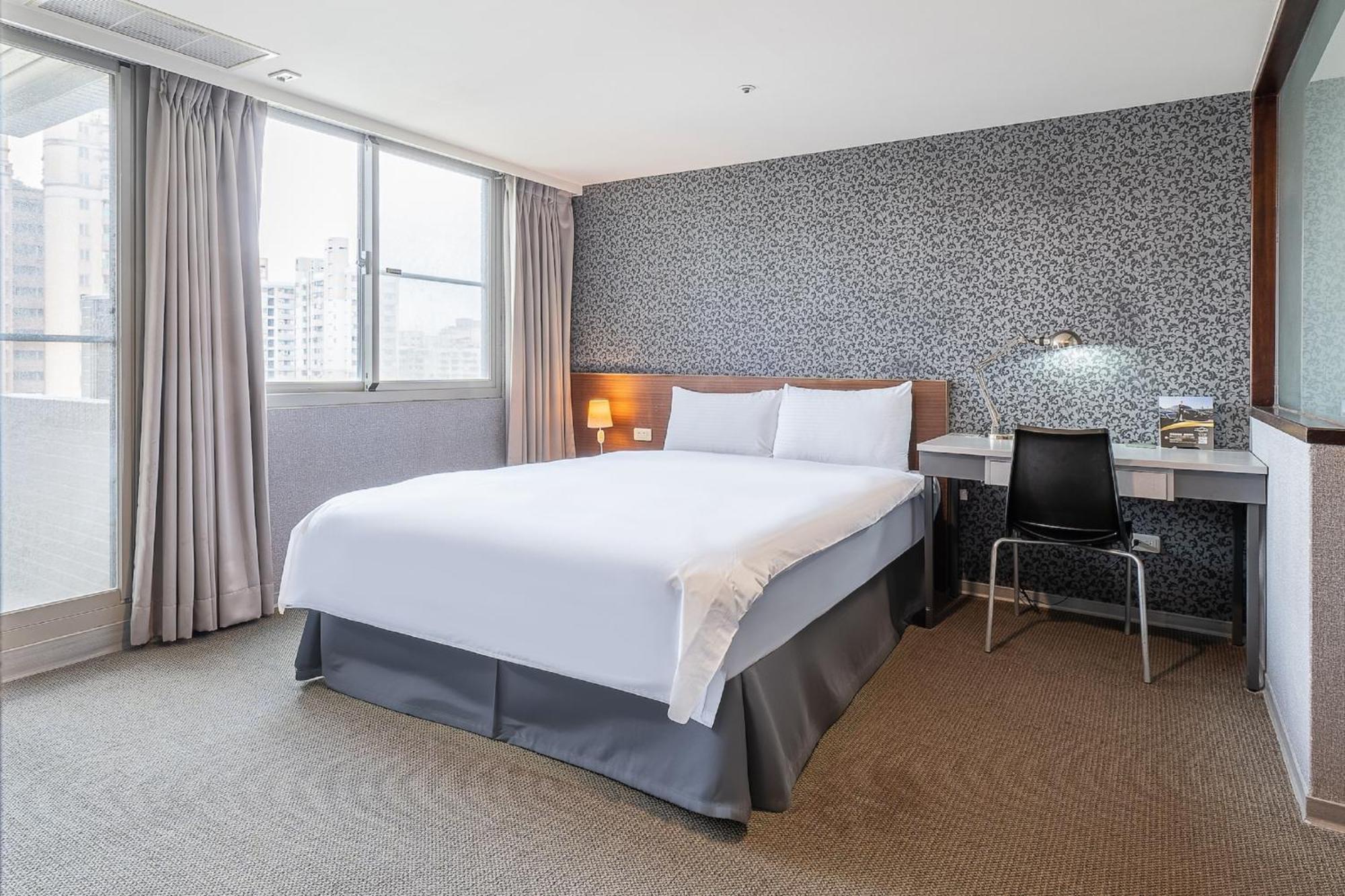 The Galerie Hotel Đài Trung Ngoại thất bức ảnh